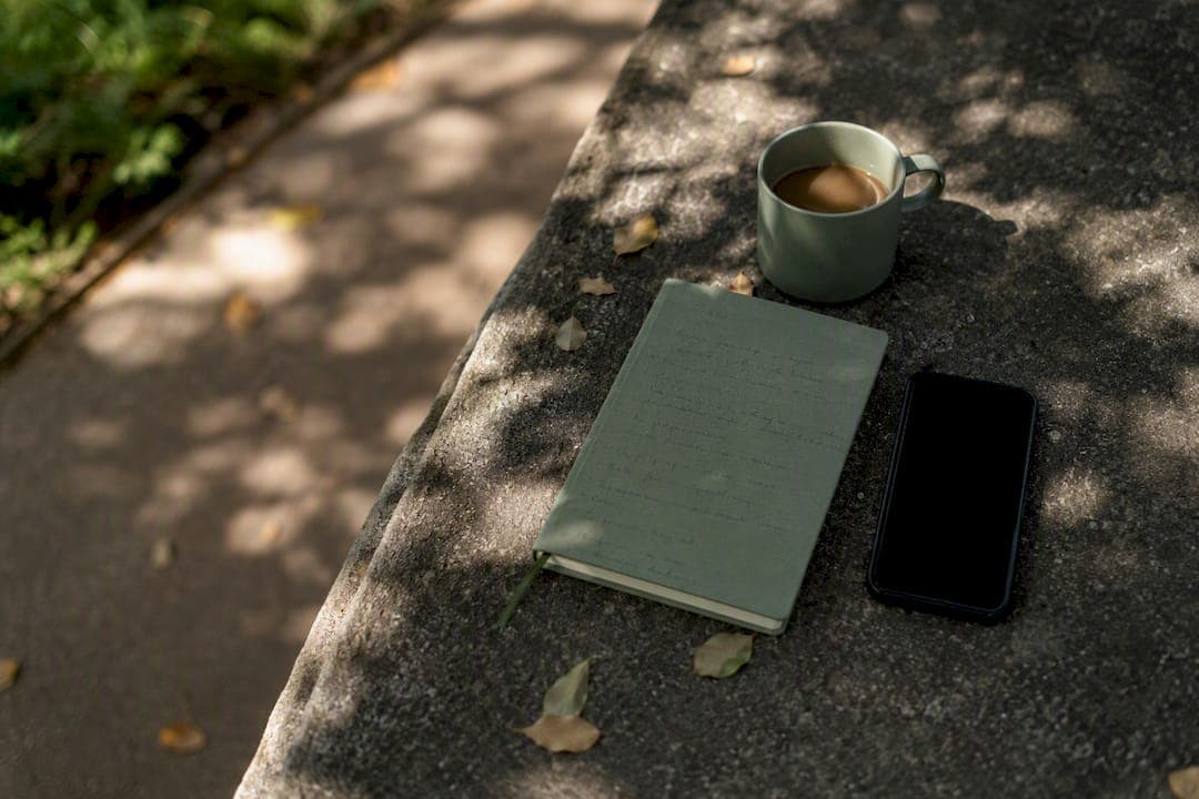 Organize Neighborhood Research Notes Like a Buyer, Not a Tourist